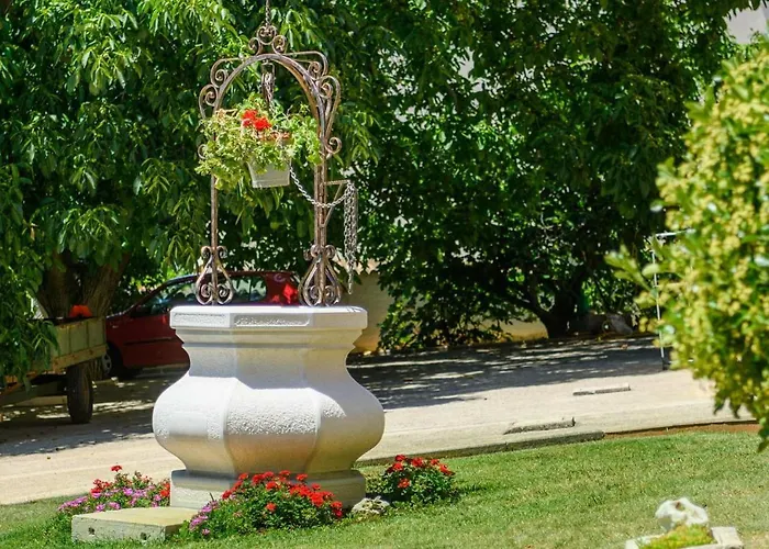 Damjan * Πόρετς